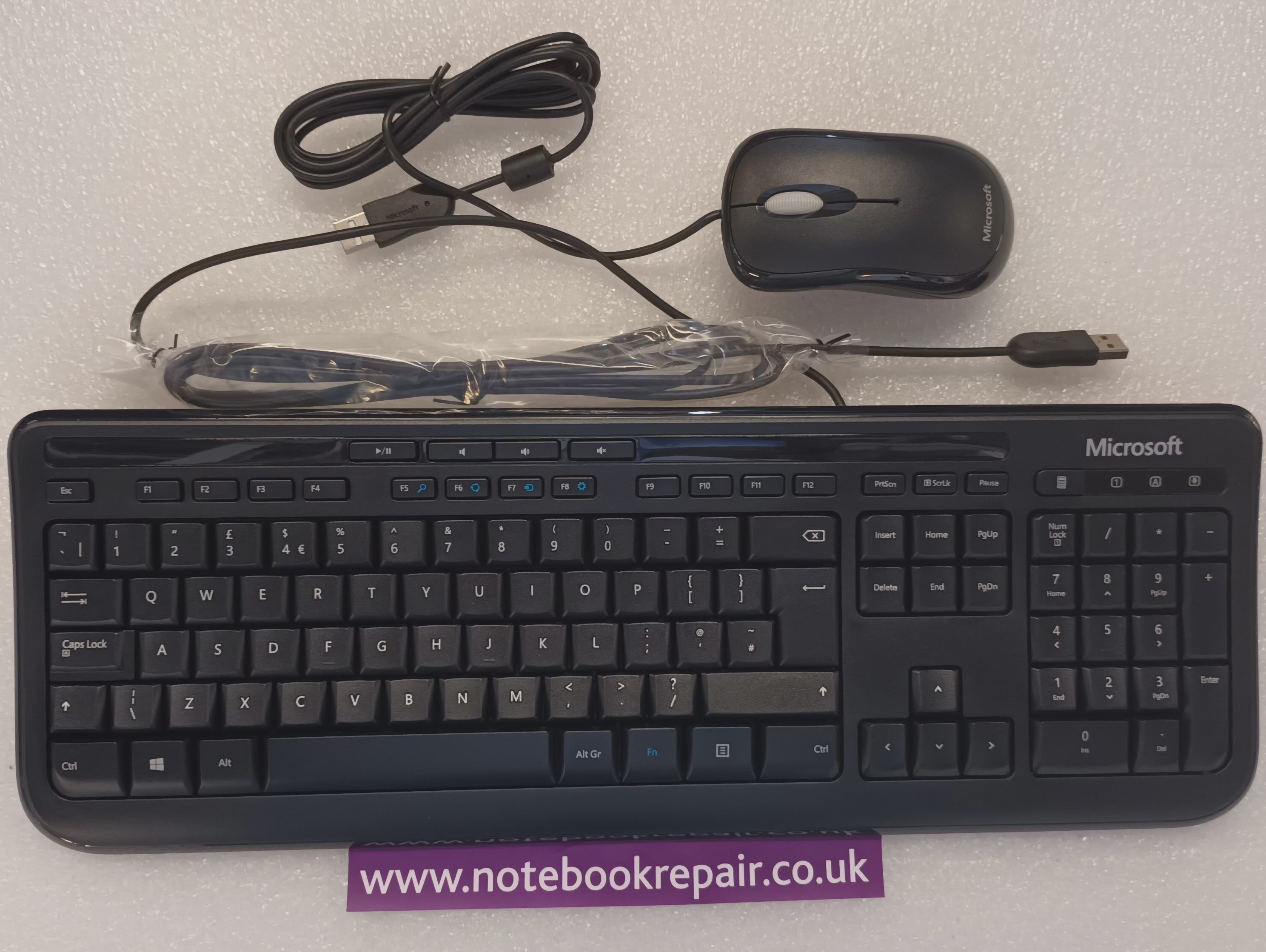 Microsoft Wired Desktop 600 keyboard & mouse set